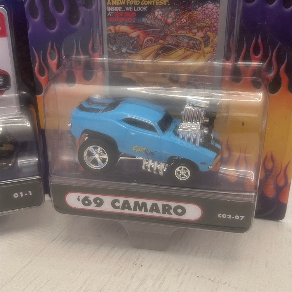 69 CAMARO BRONZE Muscle Machines set of 3 - Picture 4 of 10
